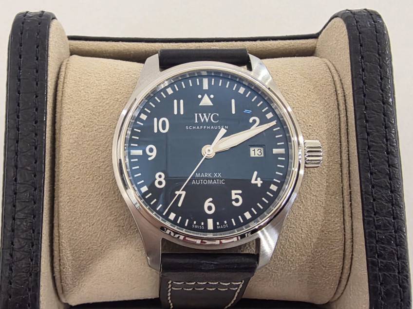 IWC 파일럿 마크 40mm【매장1,500만원대】 상세 이미지