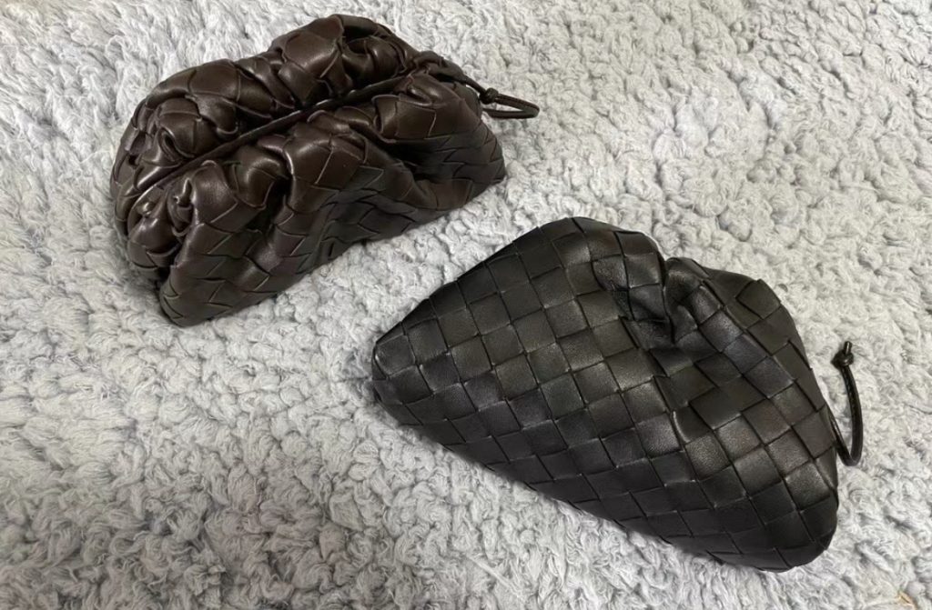 보테가베네타 미니 파우치【매장300만원대】