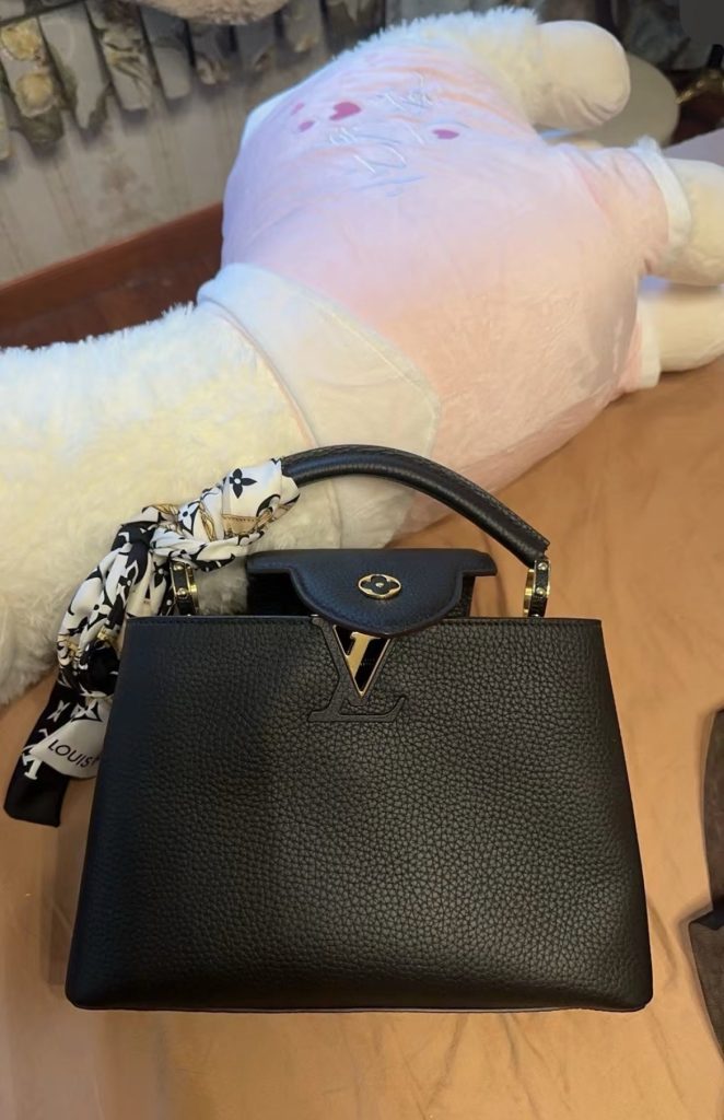 루이비통 카퓌신 BB 블랙【매장1,000만원대】